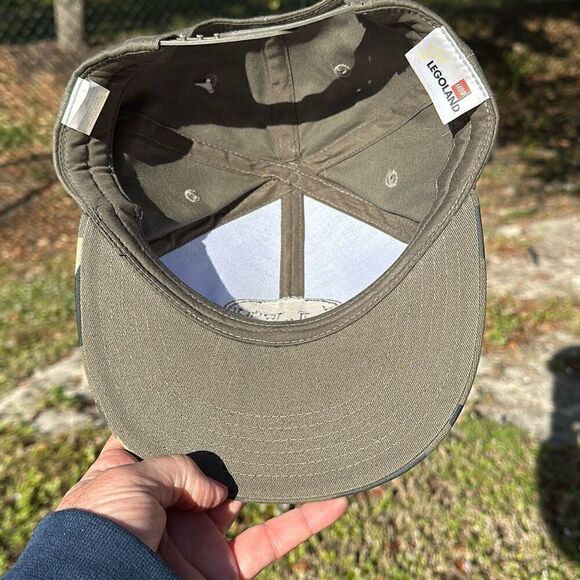 Legoland Florida Resort Camo Green Black Adjustable Men’s Flat Bill Hat Baseball - Picture 9 of 12